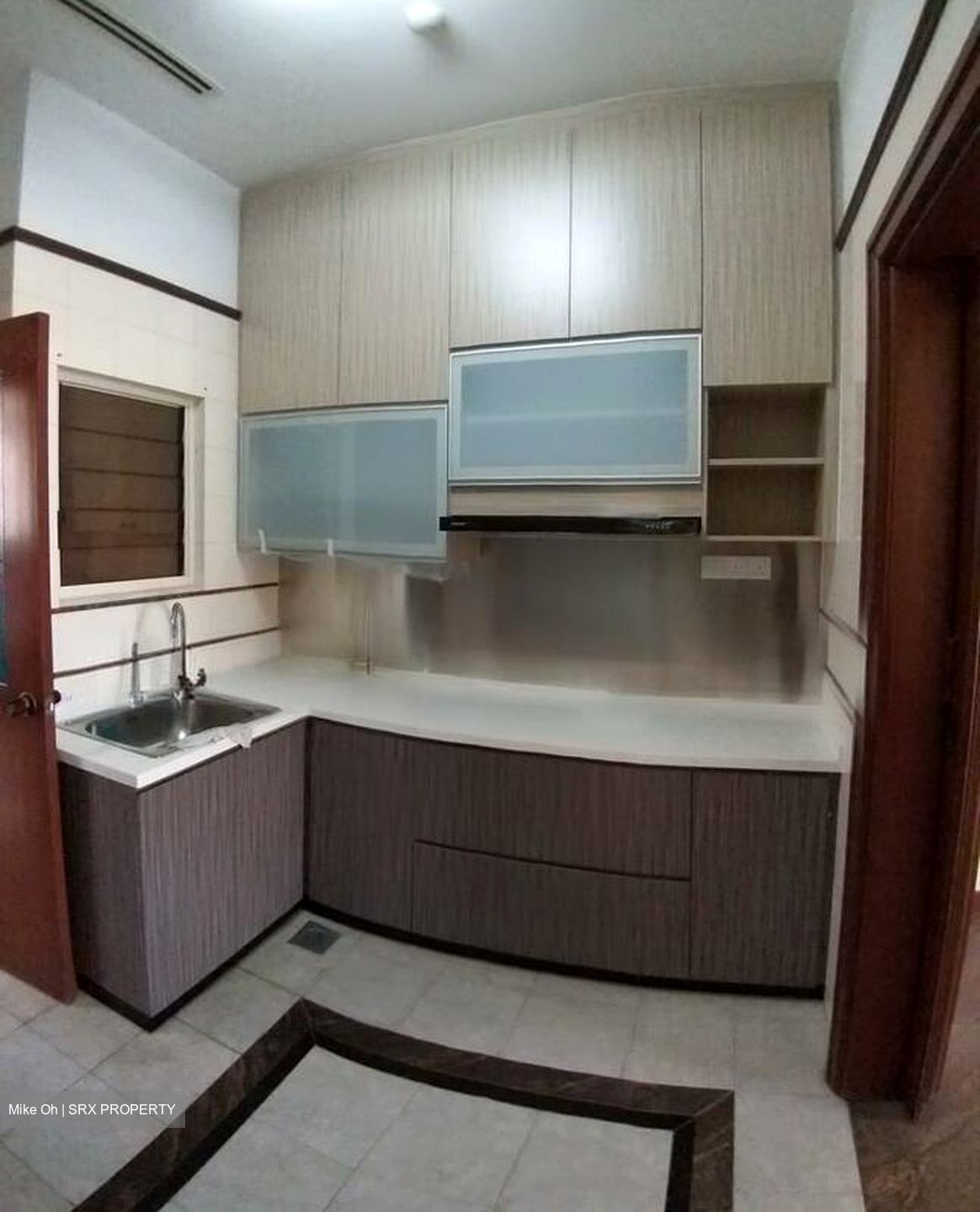 Changi Heights (D17), Terrace #529536851